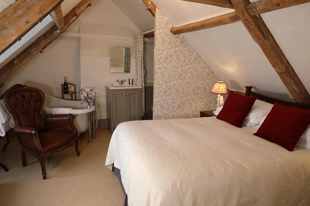 Carrick'S At Castle Farm Hotel Swanton Morley ภายนอก รูปภาพ